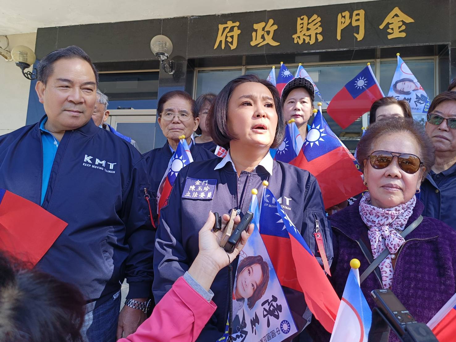 金門立委選舉登記首日   陳玉珍拔頭籌提12大政見拚連任