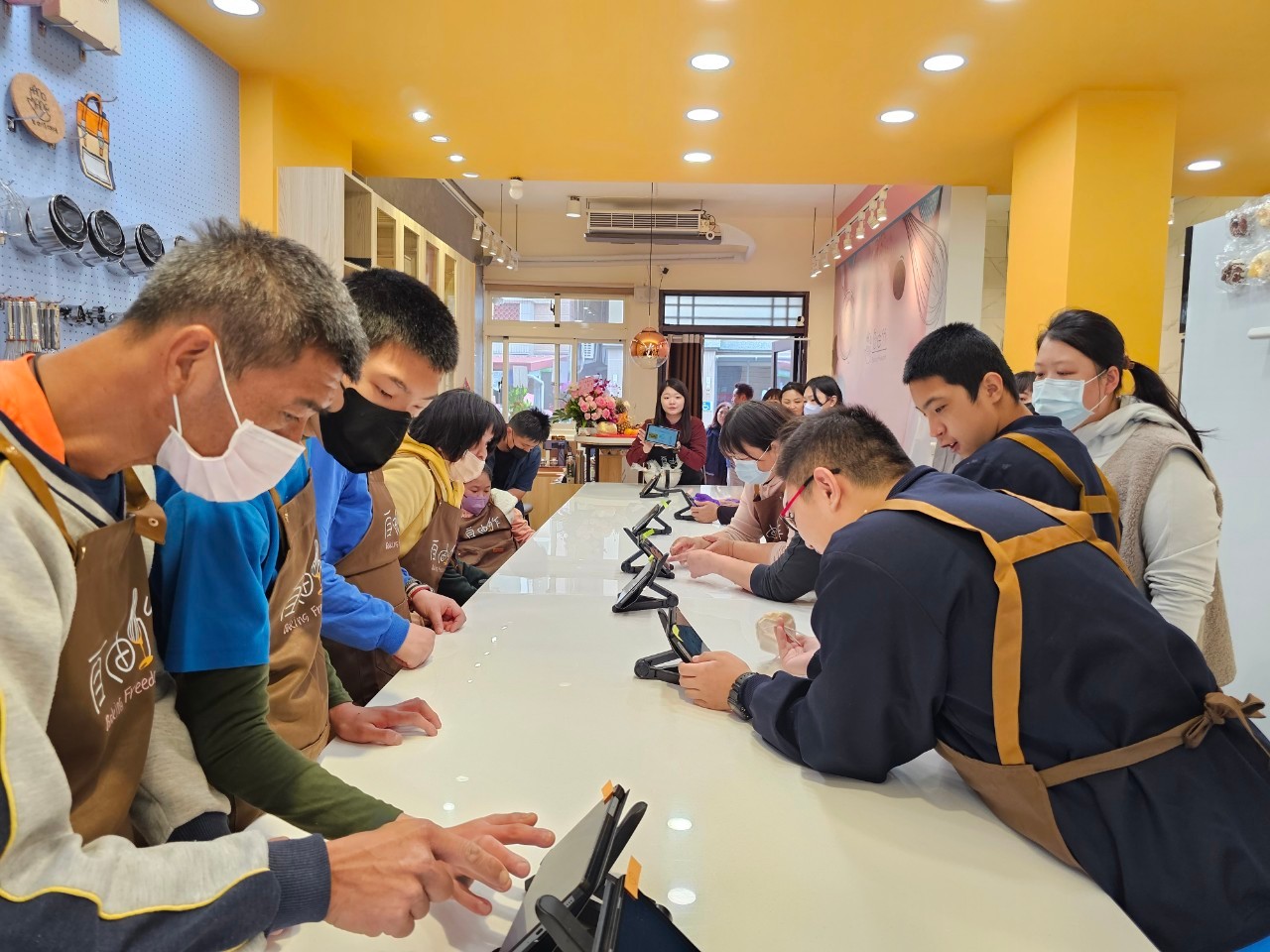 自由作烘培DIY體驗坊打造愛心烘焙體驗