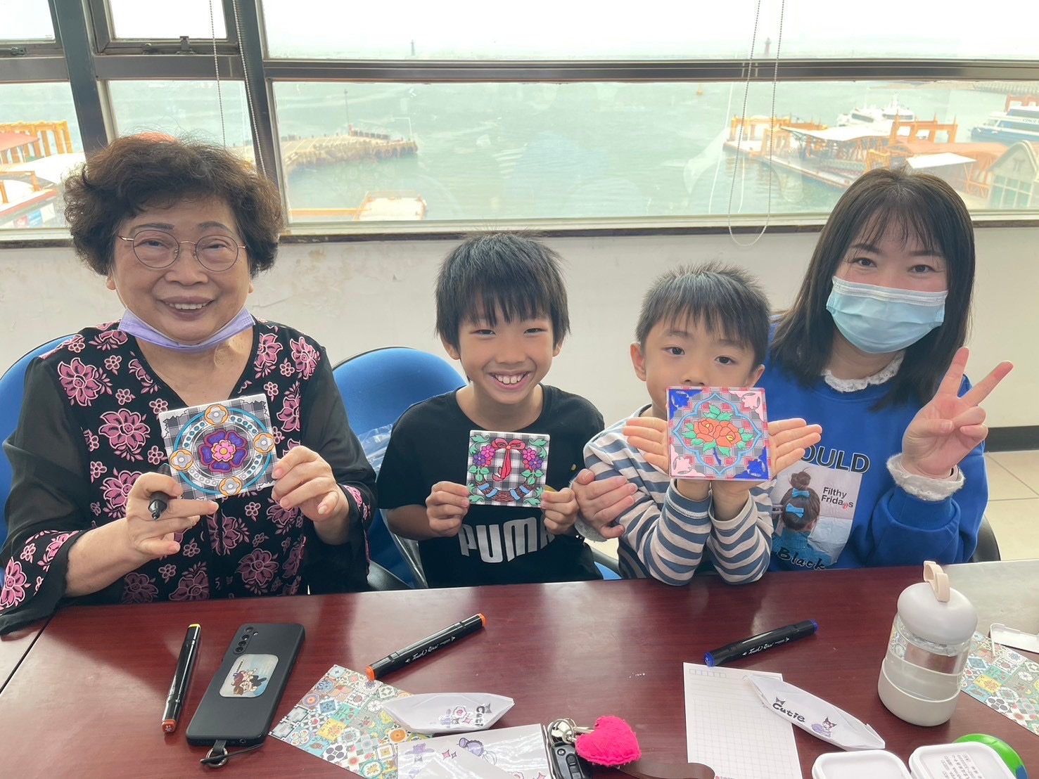 移民署邀新住民手作花磚 體驗金門文化之美