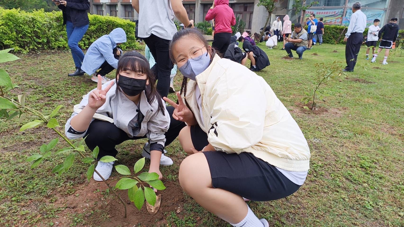 推動淨零排放  銘傳邀小學生種樹去!