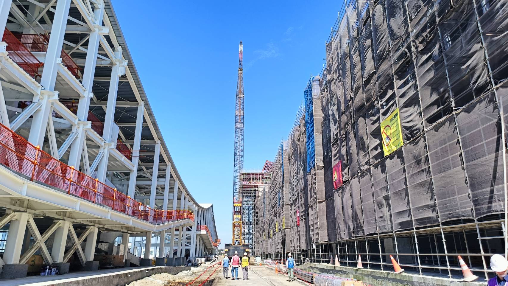 監察院委員會聯合巡察金門水頭港旅客服務中心工程進度