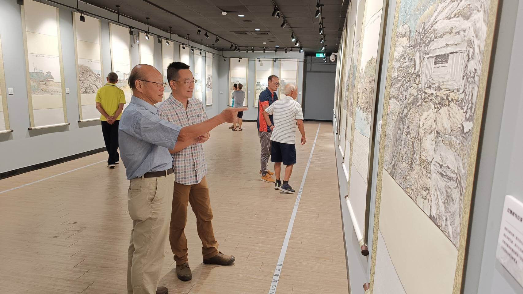 金門戰地記痕、多彩樂活雙展開幕  11日文化局展出