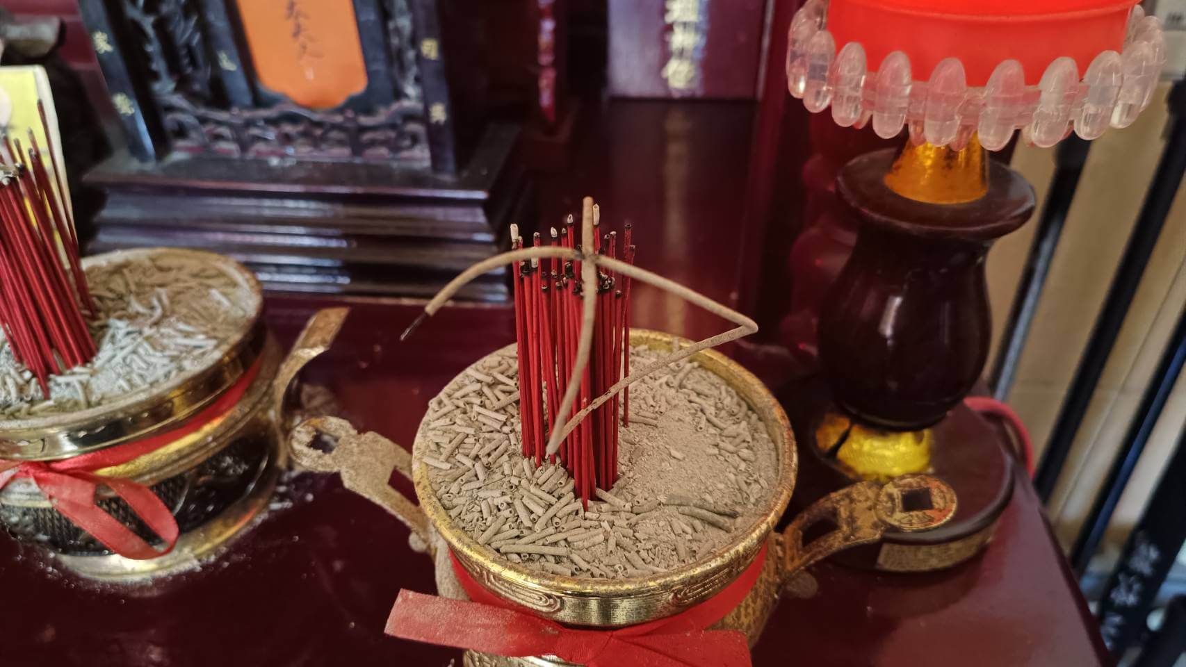 胡姓釣客8／7回家  家屬祖先香爐早有顯靈