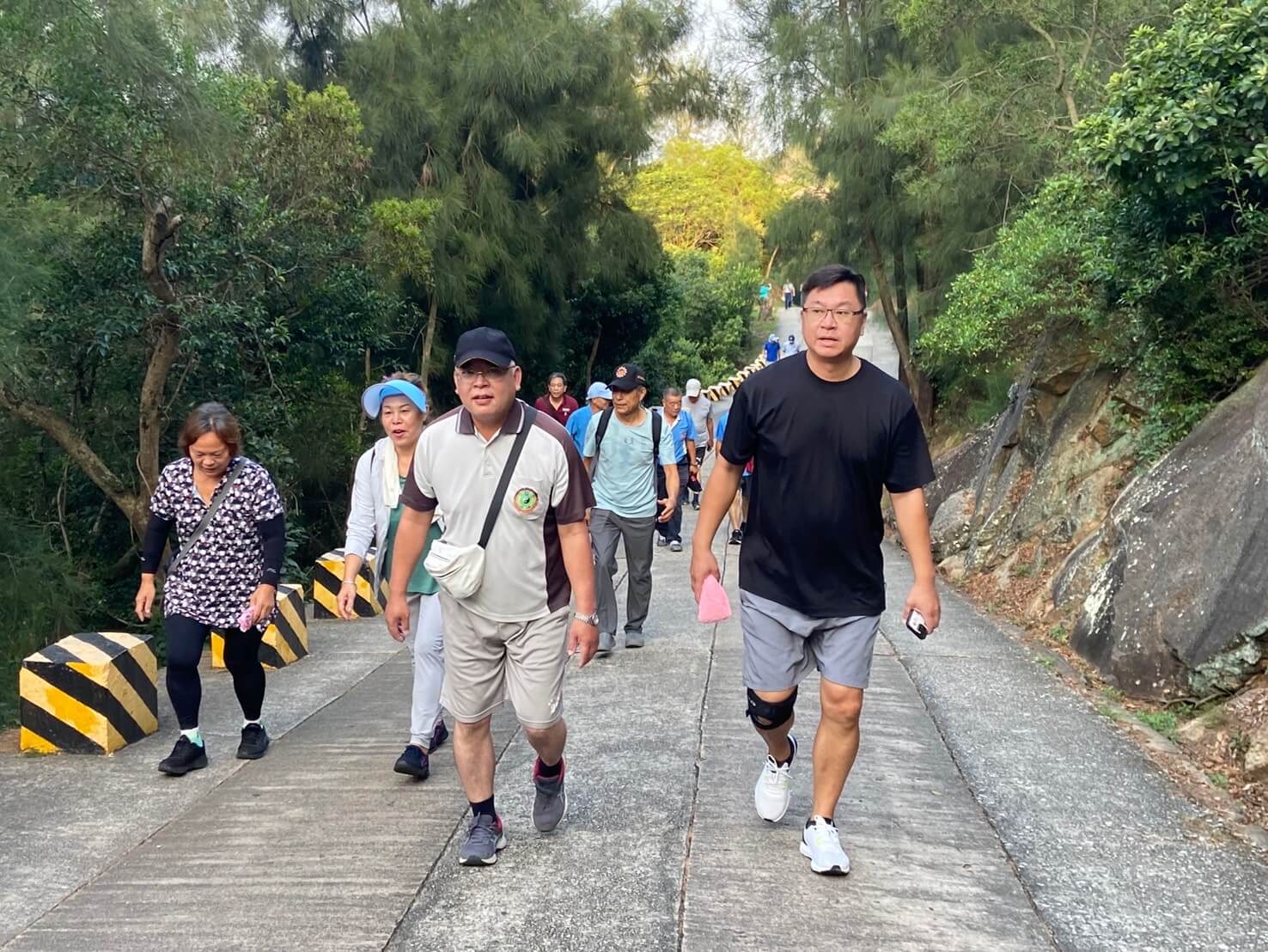 慶93，鑄軍魂，共赴登山之旅——金門地區舉辦退役軍人登山活動