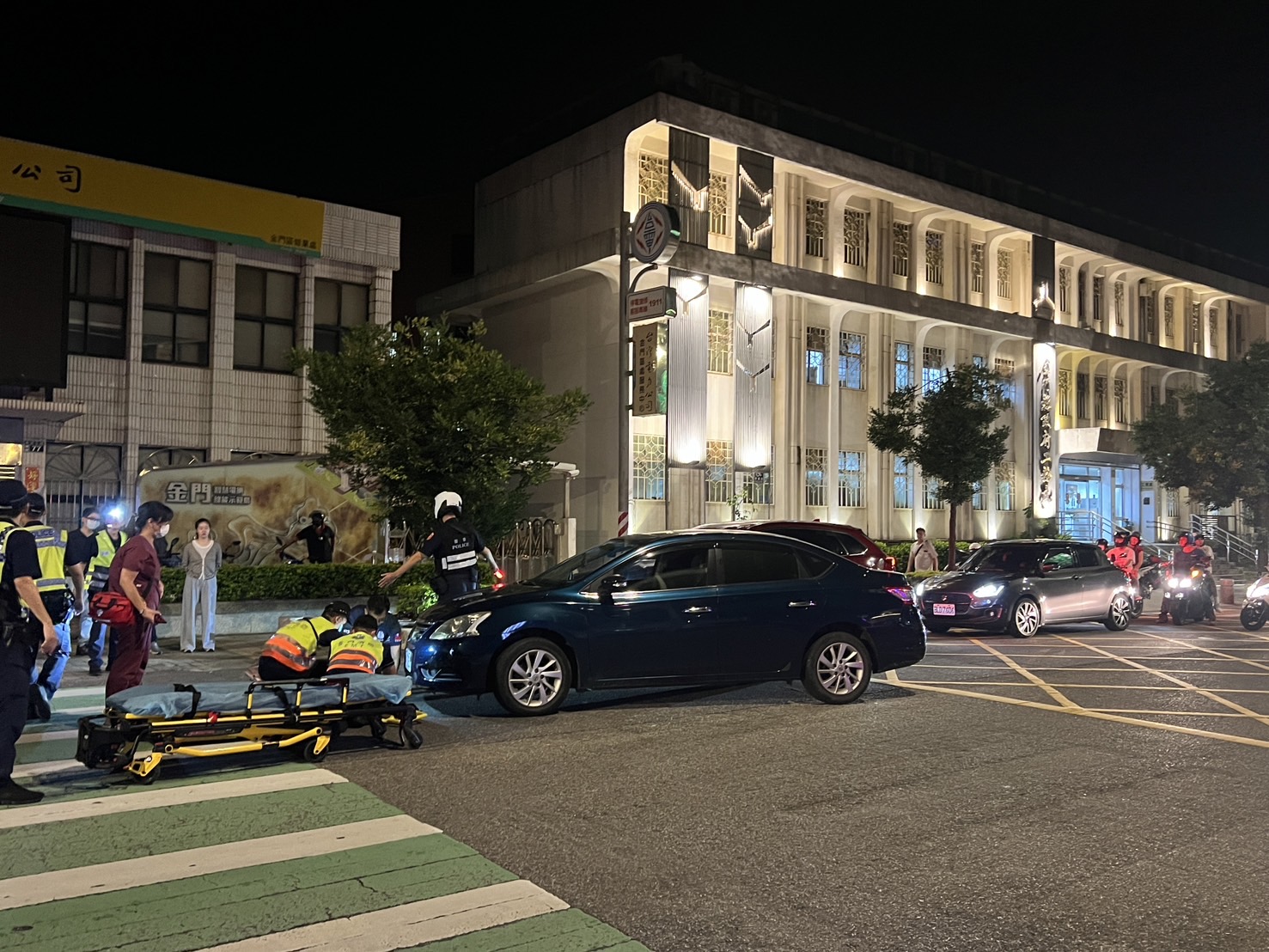 金門縣政府前路口交通事故 無監視器肇事原因尚待釐清中