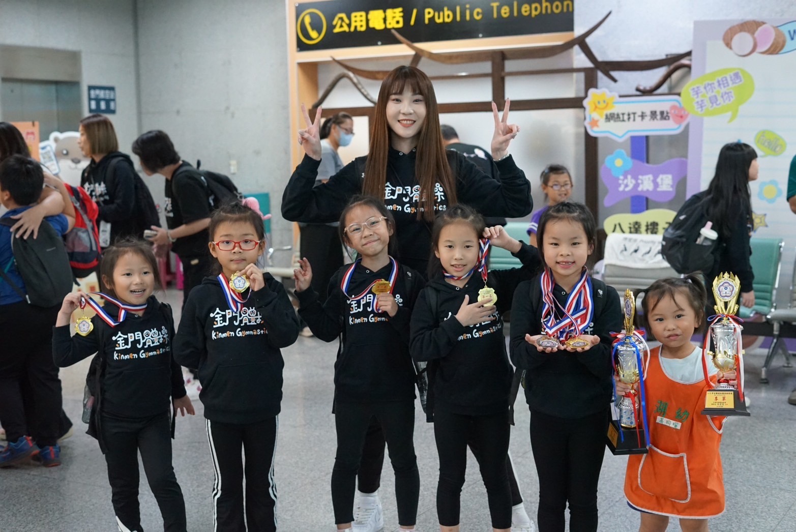 金湖國小體操隊傳捷報! 全國錦標賽大放異彩 金湖國小體操隊傳捷報! 全國錦標賽大放異彩