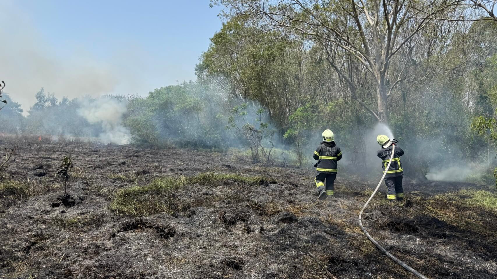 清明節連假首日金門24起火警 消防疲於奔命