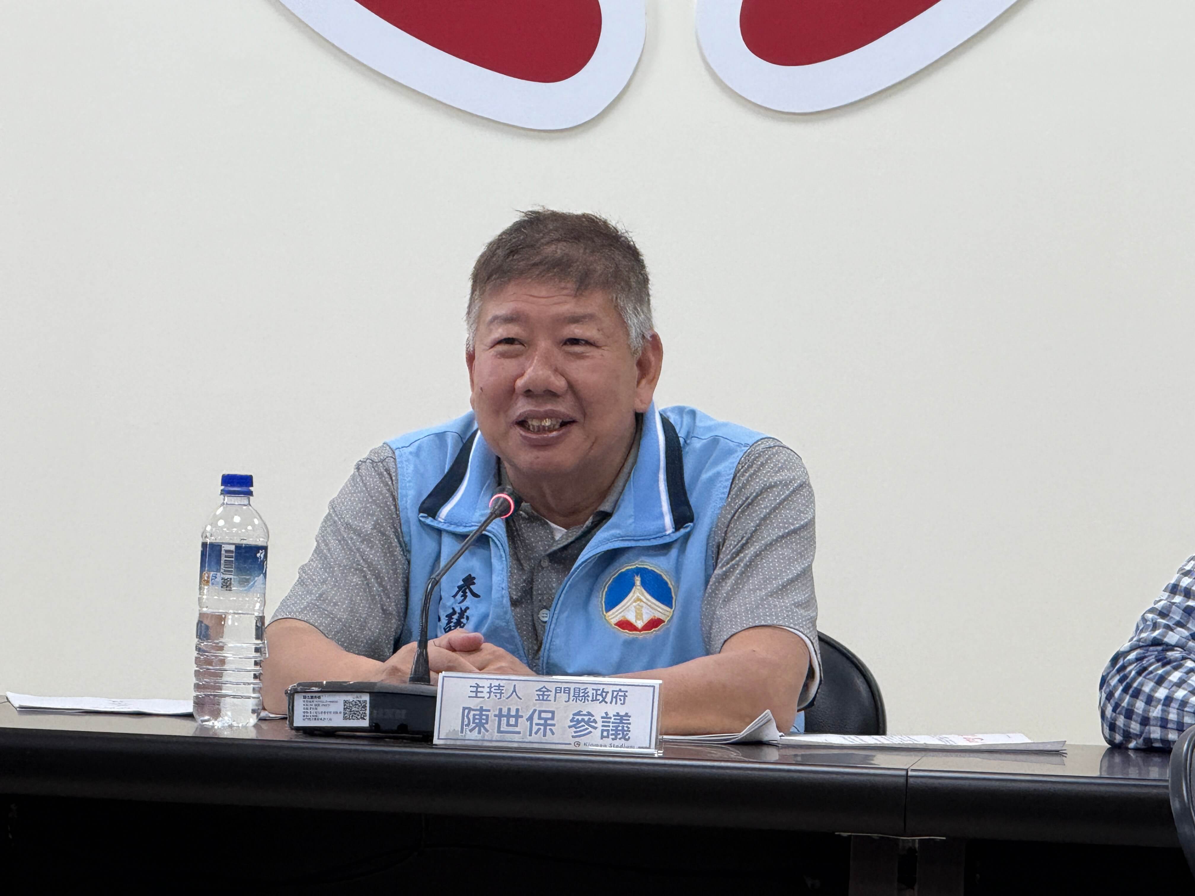 金門縣政府秘書長呂清福屆齡榮退由參議陳世保接任