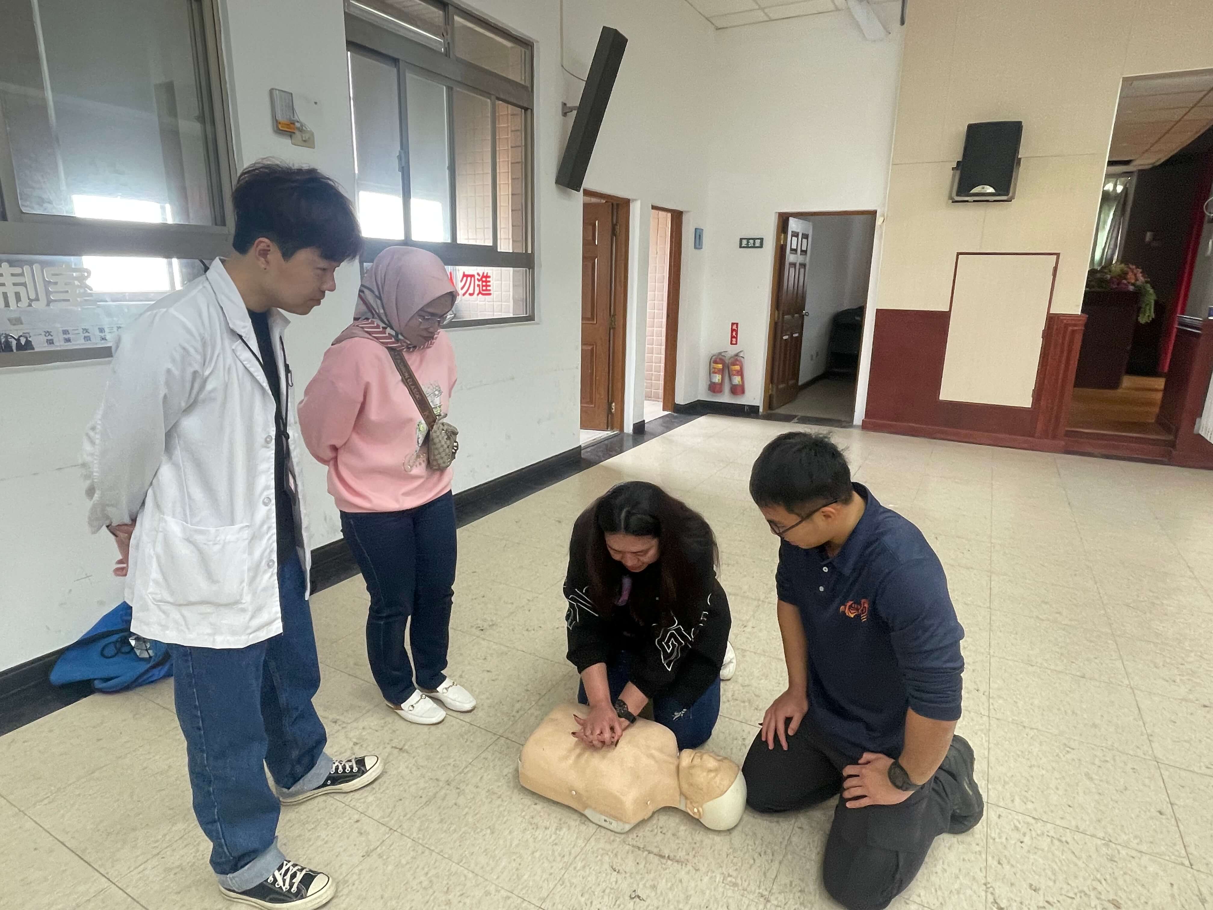 移民署攜手金門縣消防局及衛生局歡慶開齋節