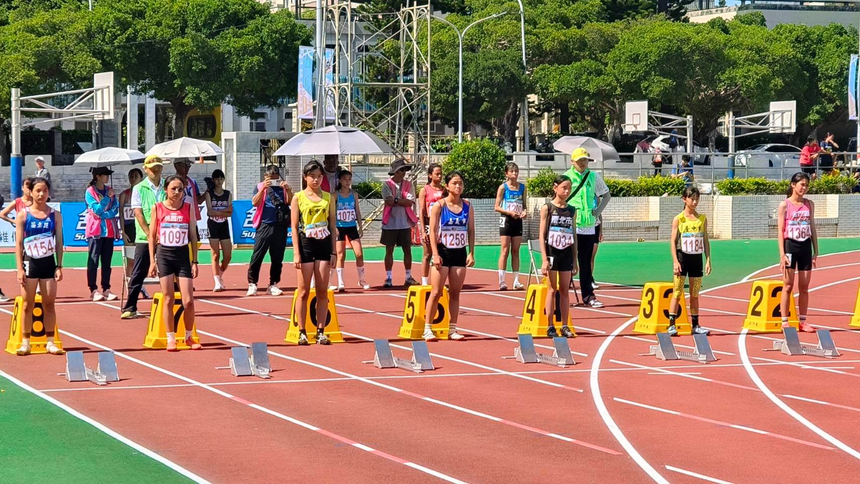 全國小學田徑錦標賽首度登陸金門  21縣市2000體育人齊聚戰地