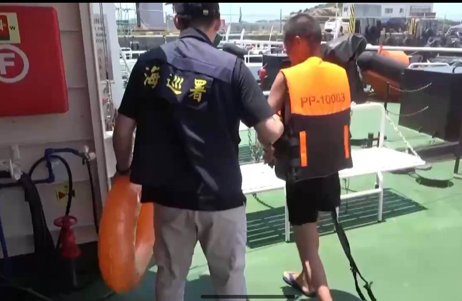 又見偷渡!陸男游4.4公里偷渡大膽金門海巡攔捕