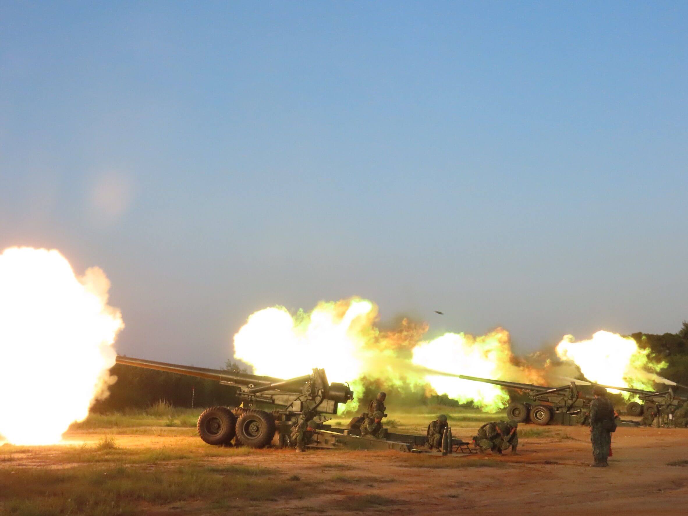 金門灘岸聯合火力「太武操演」震撼登場