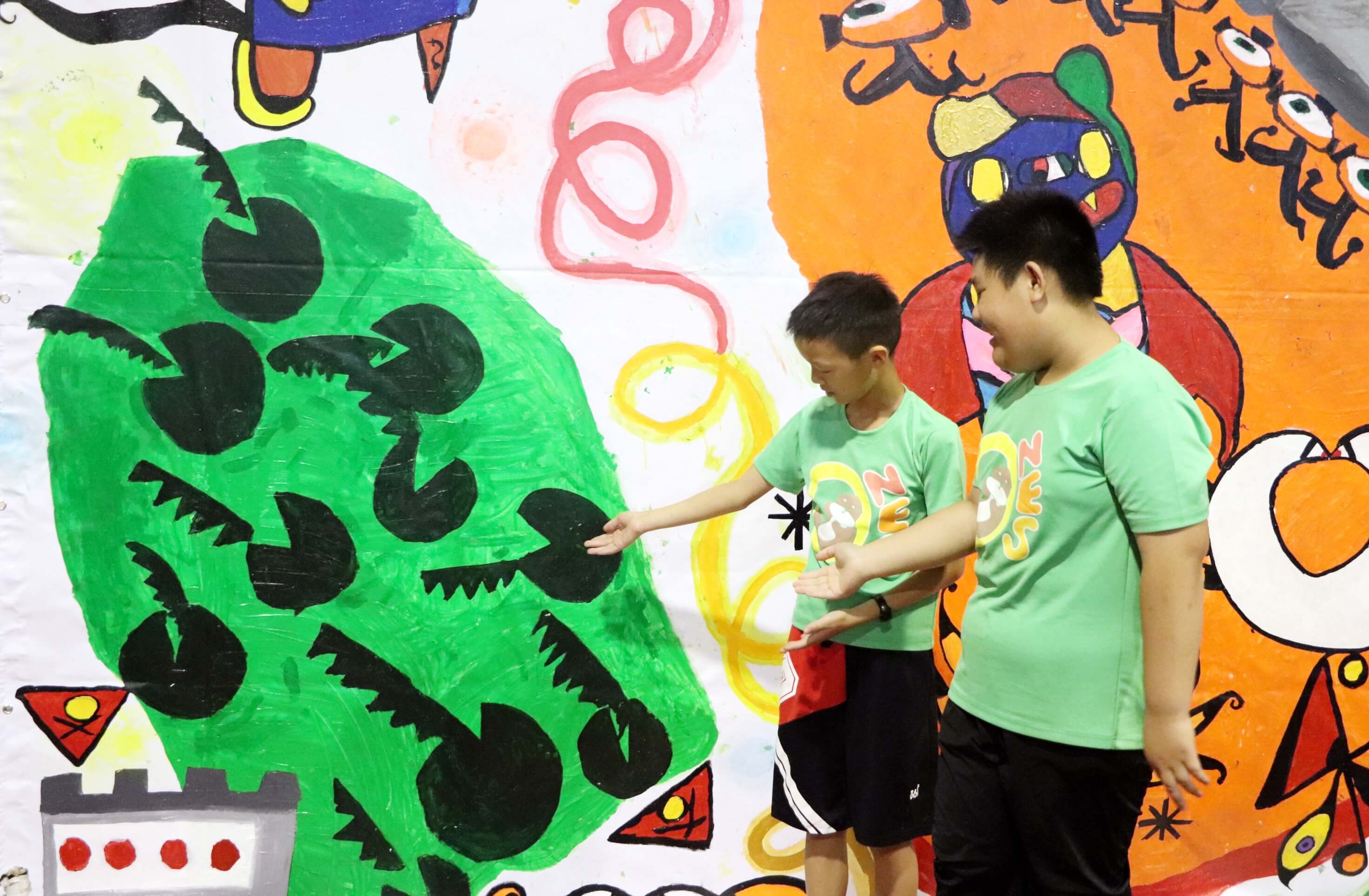 畫出世界的和平之島—多年國小《和平金門島》巨幅壁畫走入國際