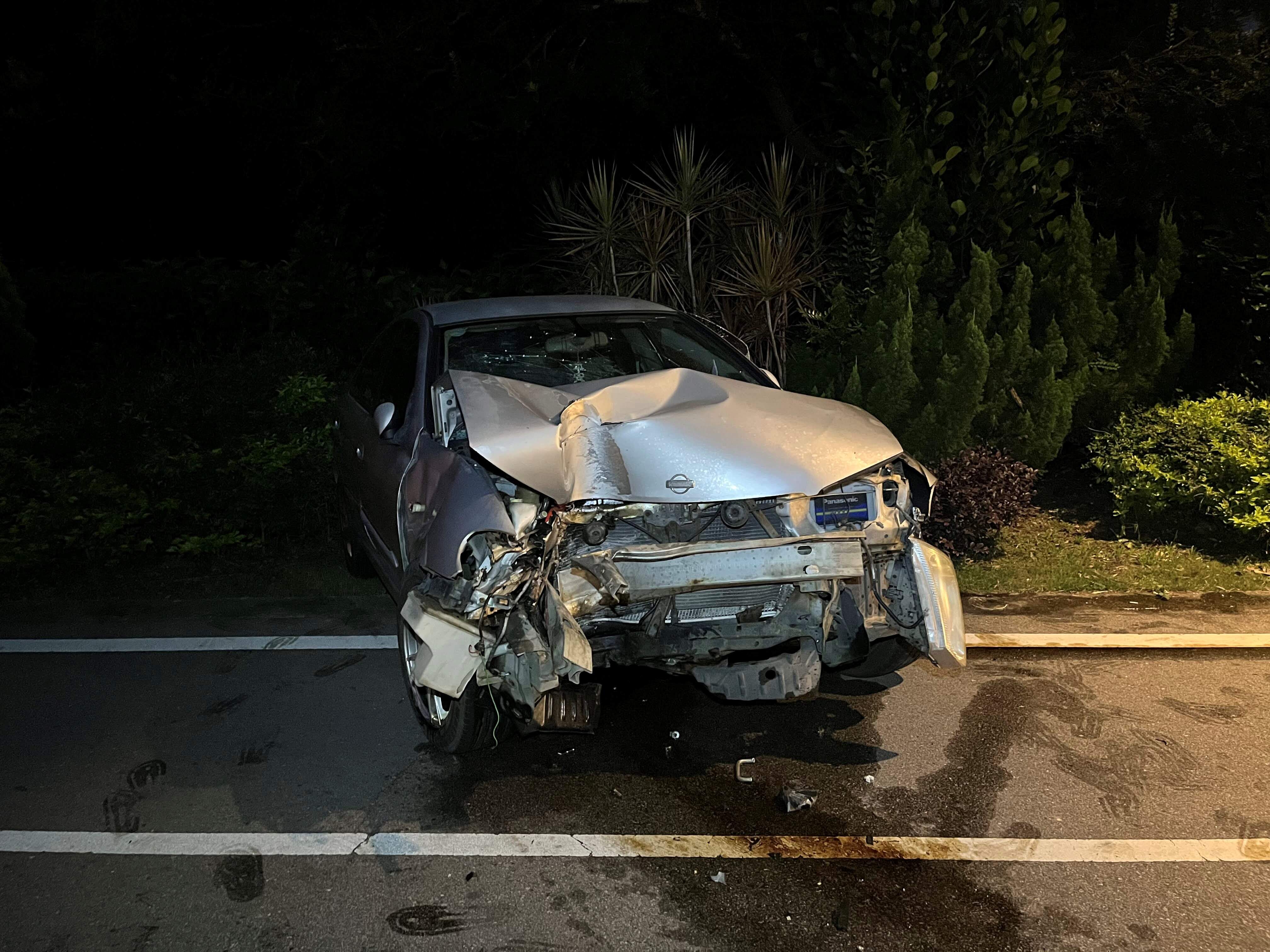 金門男酒駕裝傻自撞路燈 駕駛酒測值0.90