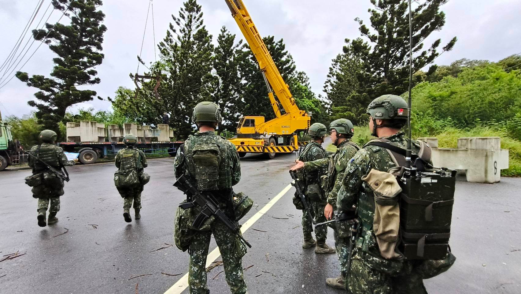 金防部「漢光41號演習實兵演習」重要道路阻絕、路樹爆破