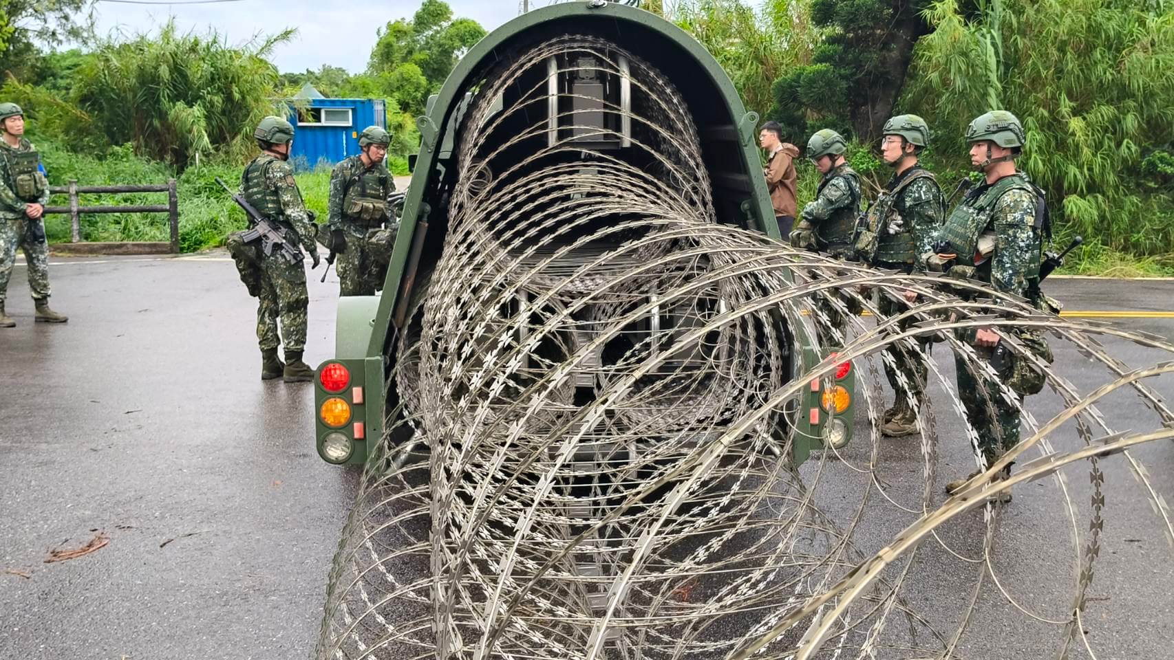 金防部「漢光41號演習實兵演習」重要道路阻絕、路樹爆破