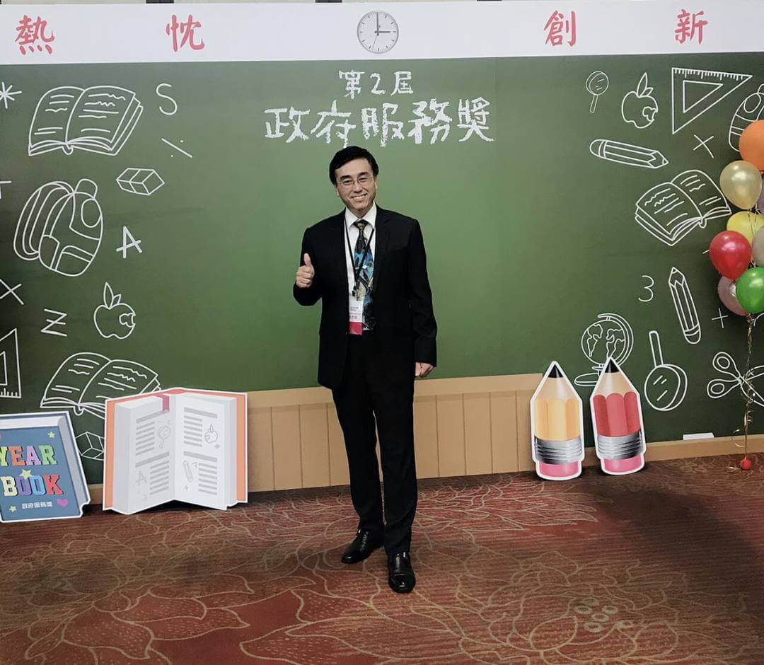 金門航空站主任洪念慈榮退 40年奉獻見證金門空運成長