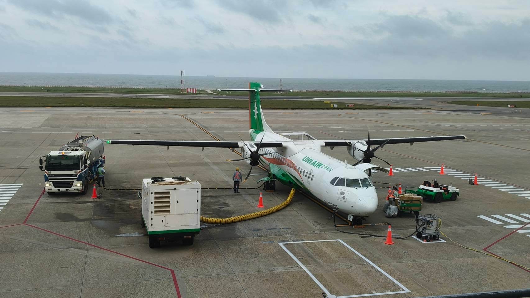 中秋及雙十節連假臺金機票 8/4(一)上午9時開放訂位 中秋及雙十節連假臺金機票 8/4(一)上午9時開放訂位