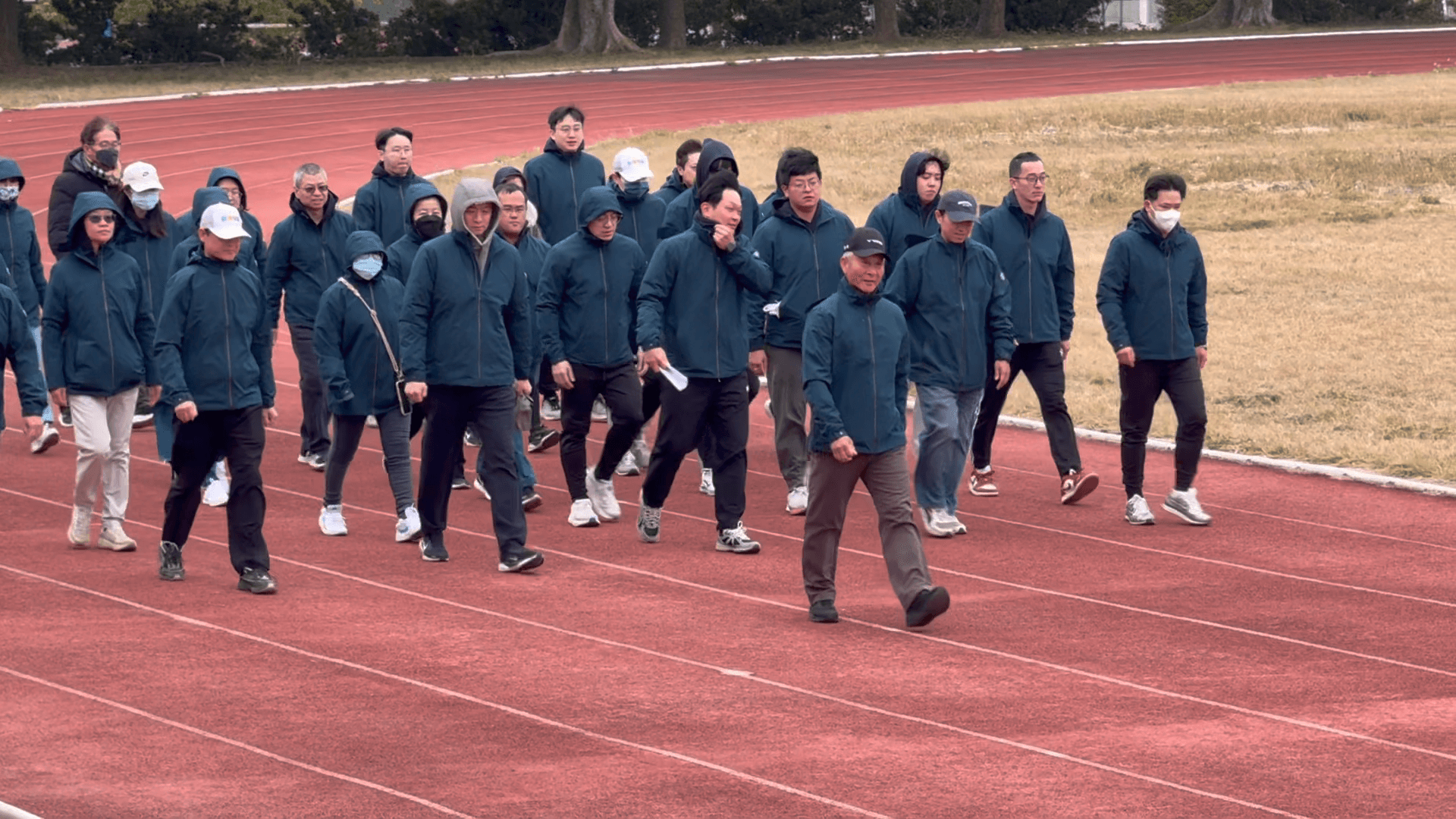 寒流不減熱情 金門農工校運會熱鬧登場 寒流不減熱情 金門農工校運會熱鬧登場