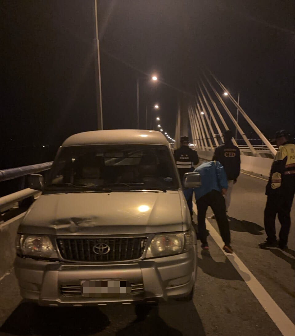 男子深夜於金門大橋落海　漁船即時救援送醫無生命危險